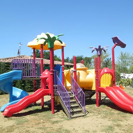 Mobile / - Paradiso Toscane Chalet