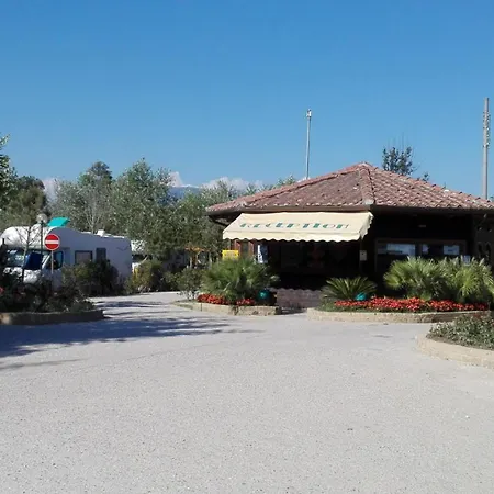 Mobile / - Paradiso Toscane Chalet Viareggio