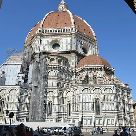 Mobile / - Paradiso Toscane Chalé