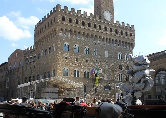 Mobile / - Paradiso Toscane Chalet