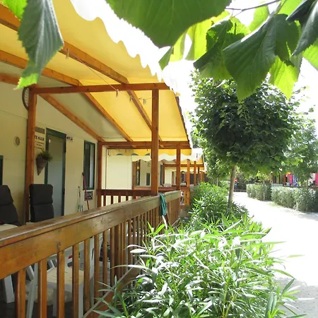 Mobile / - Paradiso Toscane Viareggio