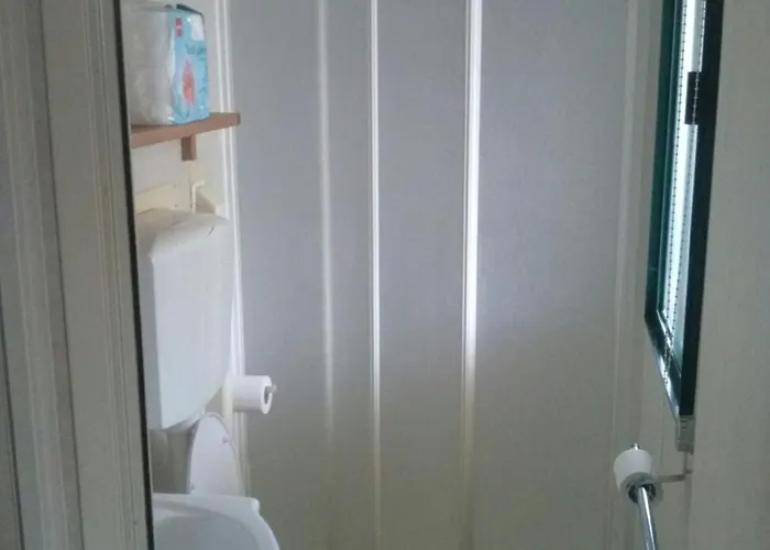 Mobile / - Paradiso Toscane * Viareggio